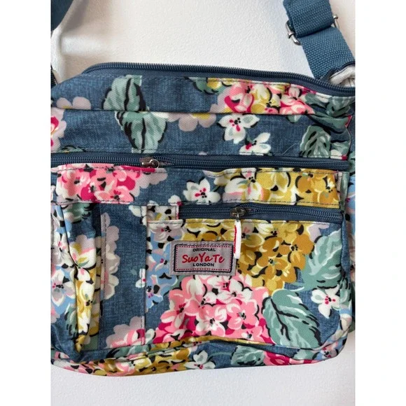 Original Suo Ya Te London Crossbody Bag – Blue Floral Print – Great Condition - Picture 2 of 5